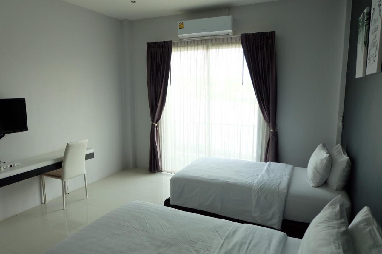 Hotel De Vine House Roi Et Exterior foto