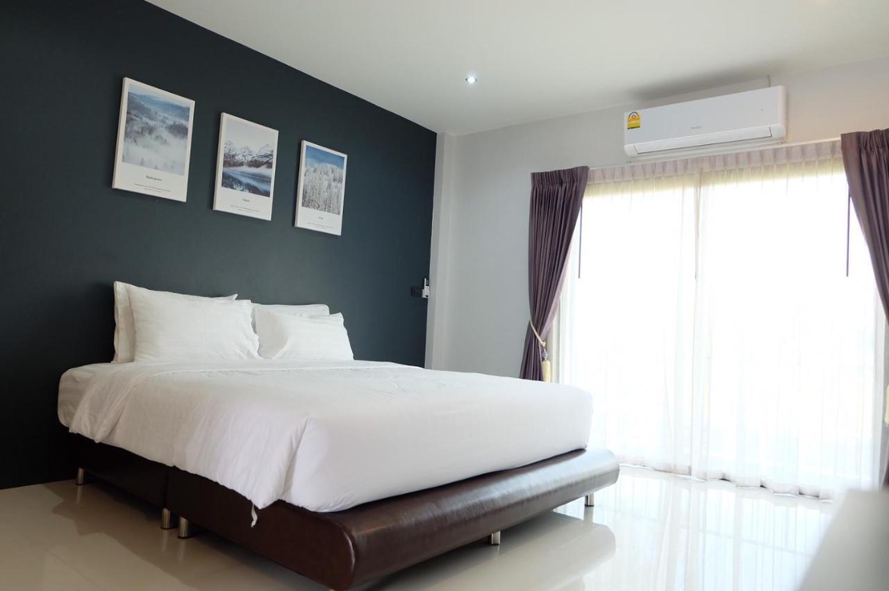 Hotel De Vine House Roi Et Exterior foto